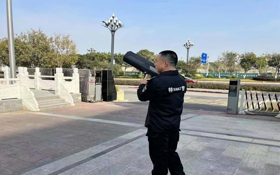 北京、内蒙、广东多地公安、牢狱交付无人机反制装备，低空探测反制“蓝海市场"爆发在即
